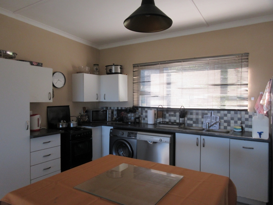 2 Bedroom Property for Sale in Bathurst Eastern Cape